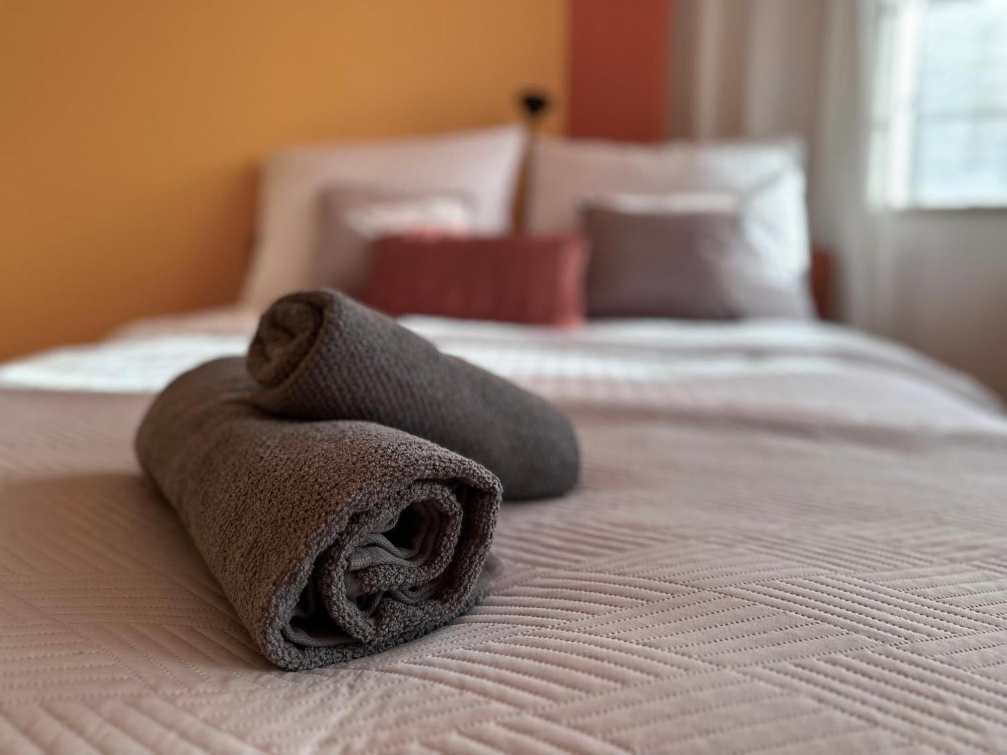 Large, Luxury Condo With Sauna Przemyśl Exteriör bild
